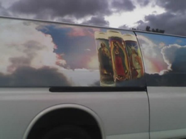 holyCandleVan1